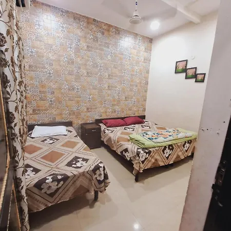 Sufi Khandar Home Stay New Delhi Exterior photo