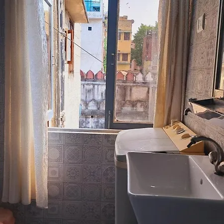 Sufi Khandar Home Stay New Delhi Exterior photo