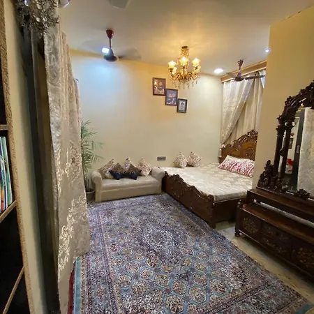 Sufi Khandar Home Stay New Delhi Exterior photo