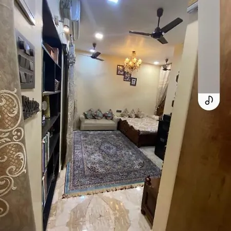 Sufi Khandar Home Stay New Delhi Exterior photo