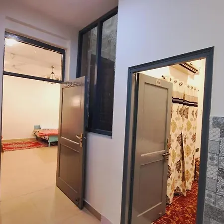Sufi Khandar Home Stay New Delhi Exterior photo