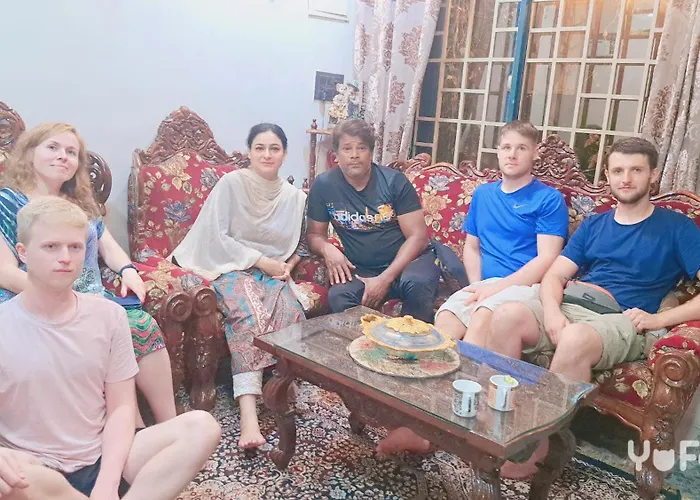Sufi Khandar Home Stay
