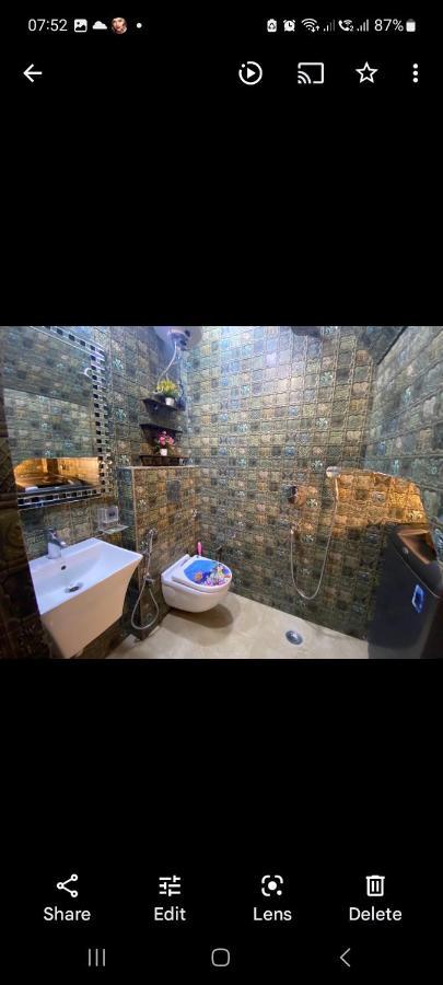 Sufi Khandar Apartment New Delhi