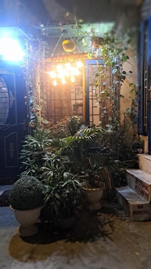 Sufi Khandar Apartment